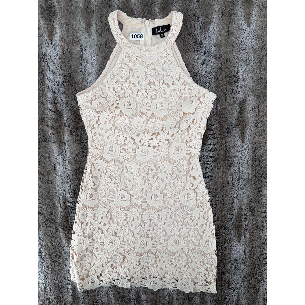 LULUS Love Poem Floral Lace Mini Summer Lined Halter Dress Women Med Blush Pink